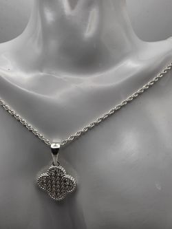 Gargantilla de Plata Taxco 925 – Trébol Van Cleef Blanco Brillante
Plata 925 certificada Taxco