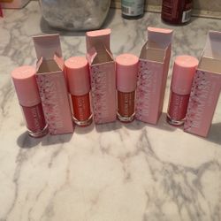 Blushes Liquid 