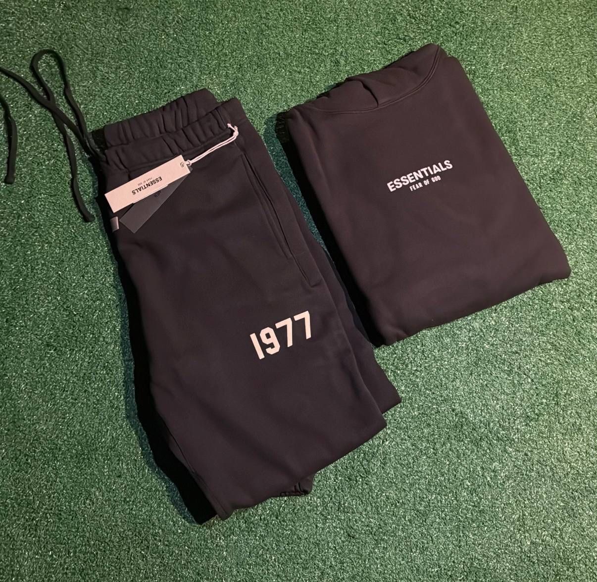 1977 Iron Set