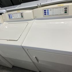 Washer And Dryer Set Working Good 