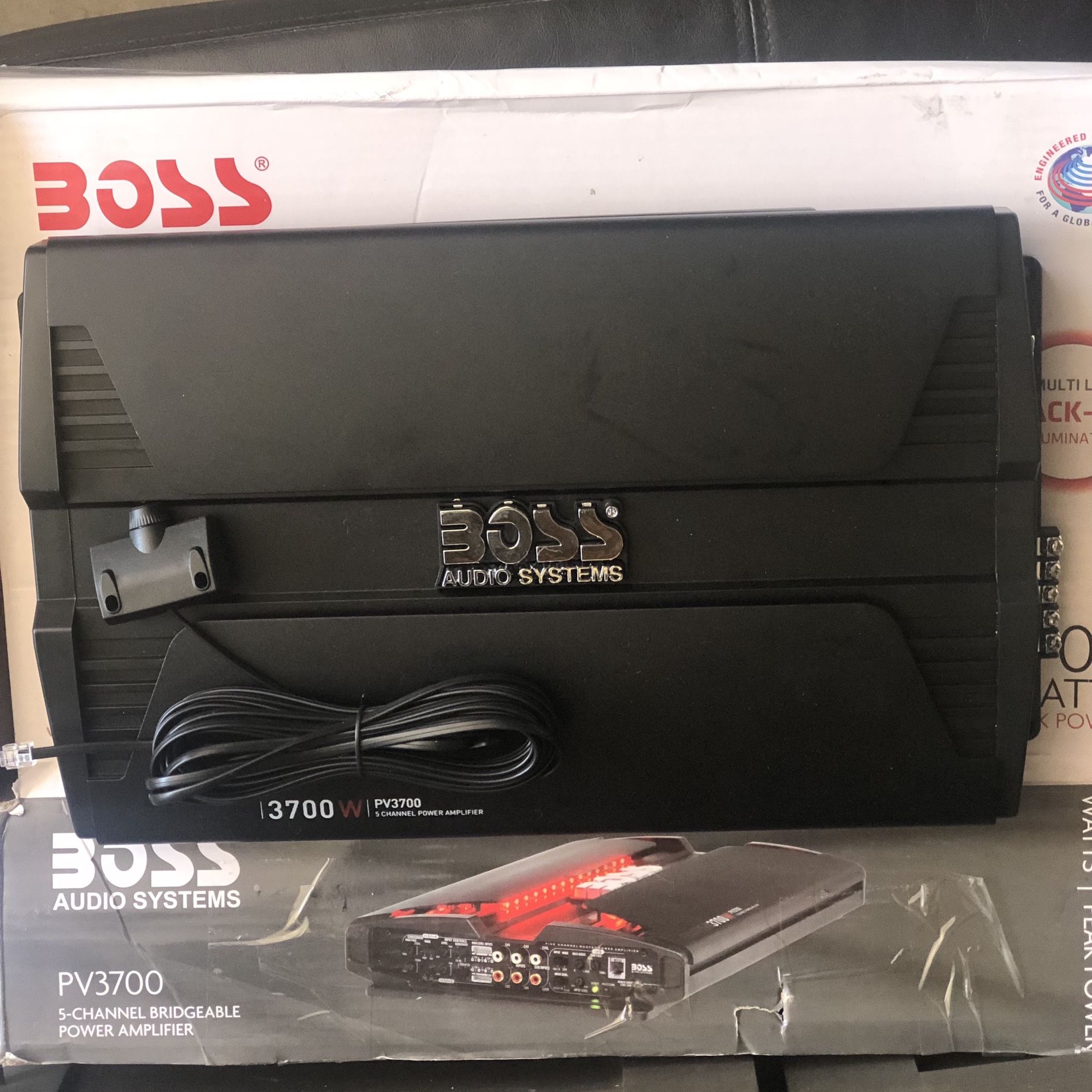 BOSS Audio Systems PV3700 Amplifier for Sale in CA - OfferUp