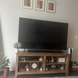 Barnwood Sunbury Media Console
