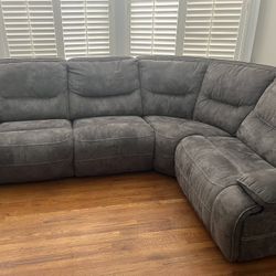 118” 4-pc. Fabric Sectional Sofa With 2 Power Recliners, Power Headsets, 2 Consoles And USB Power Outlets