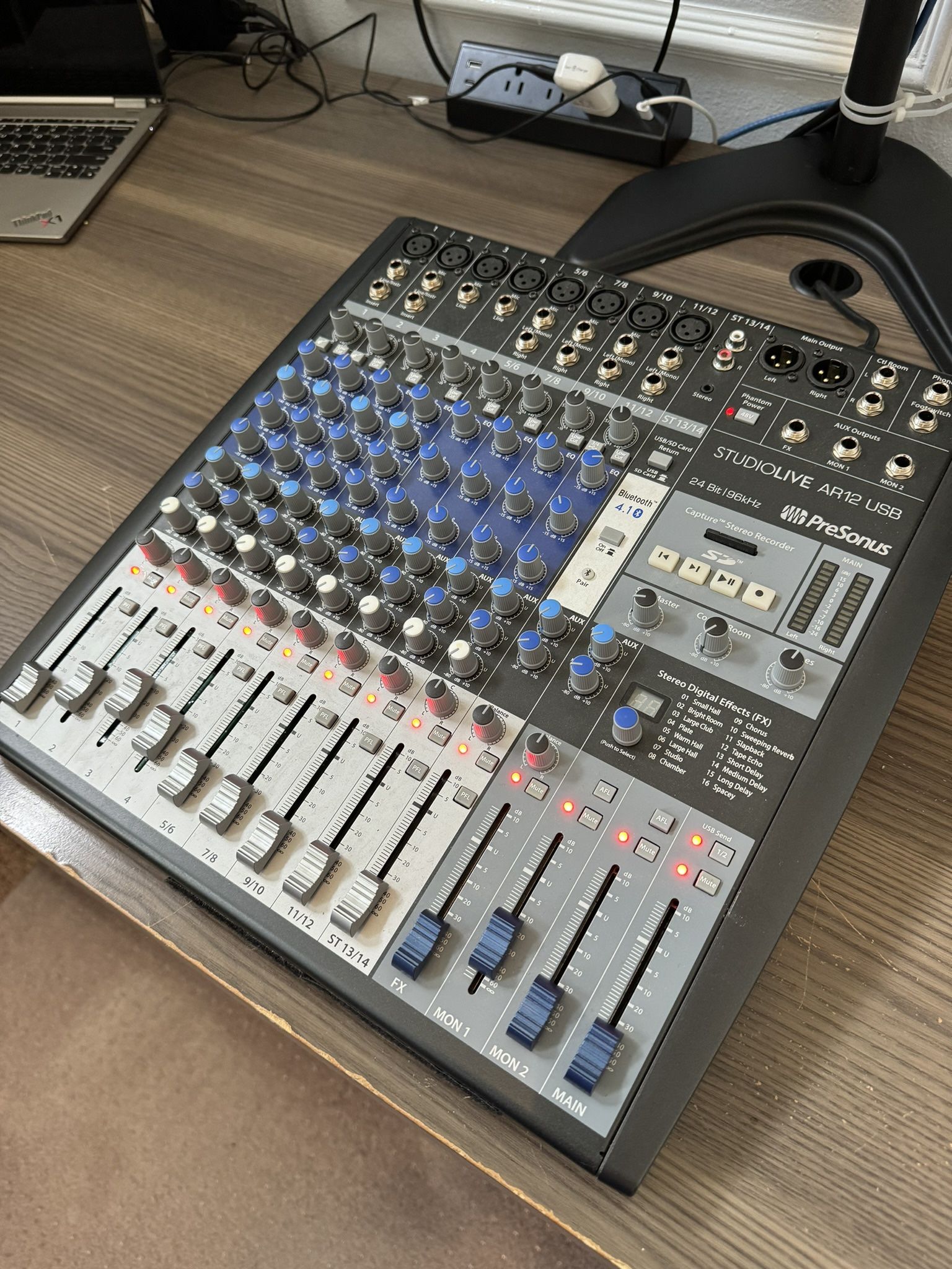 12 Channel Studio Mixer - PreSonus AR12