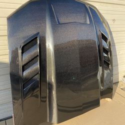 New 2010 2011 2012 Ford Mustang VIS Racing  Terminator Style Carbon Fiber Vented Hood  (Special Order)