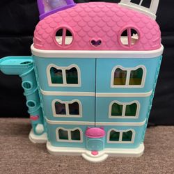 Gabby Doll House 