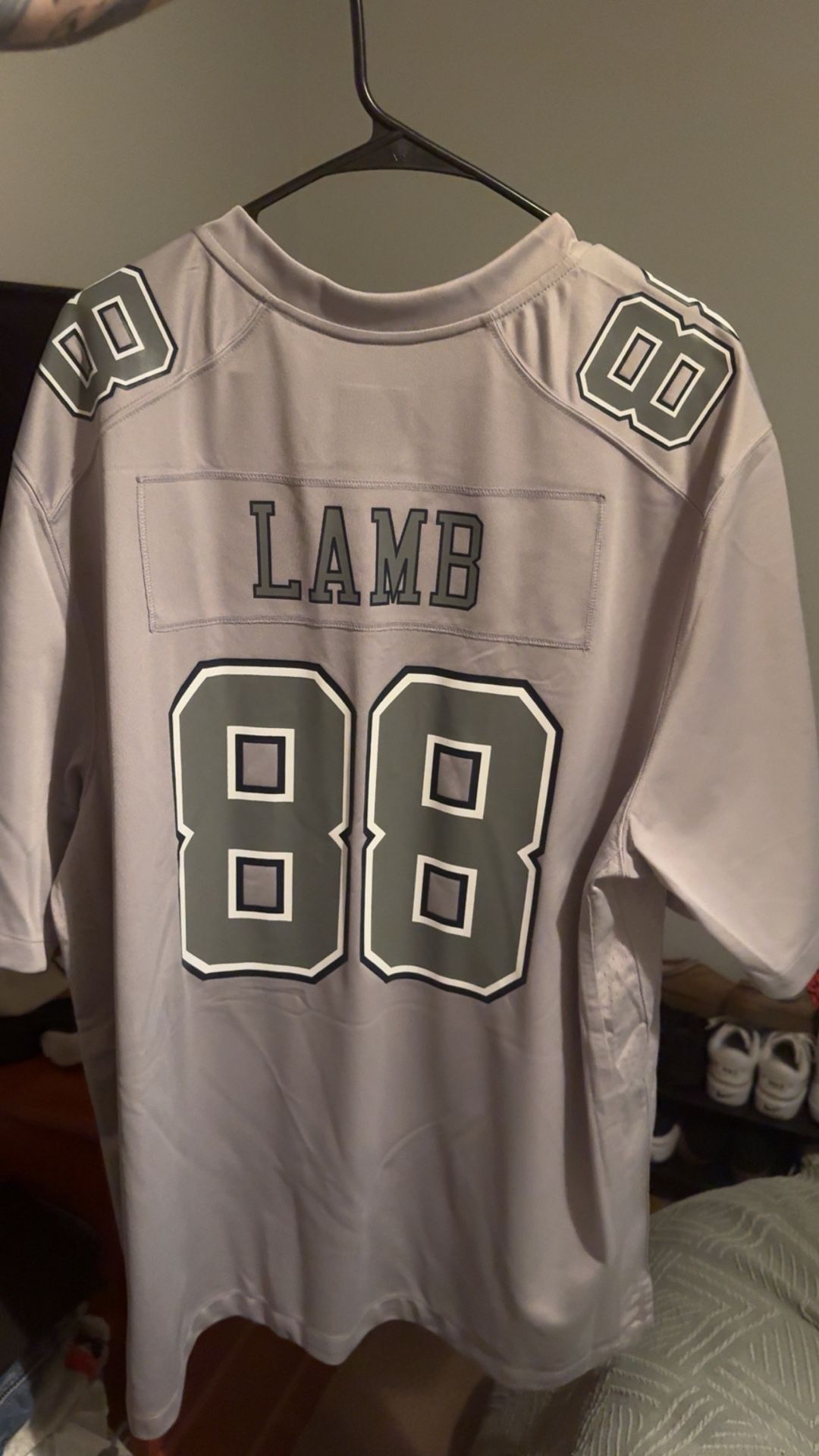 Brand New Xl Cd Lamb Jersey