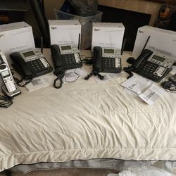 Used AT&T 6 PHONE EXPANSION  DESK SET SYNJ SB67108 DECT 6.0 USE  W/SYNJ SB67138/SB67158