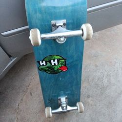 H&H skateboard