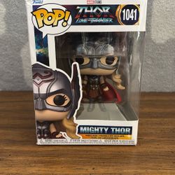 Mighty Thor – Thor: Love and Thunder #1041 Funko Pop