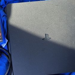 PS4 Slim