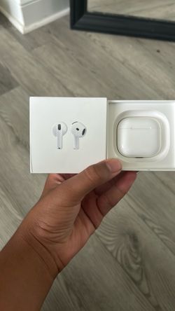 Apple AirPods 4 non noise cancellation