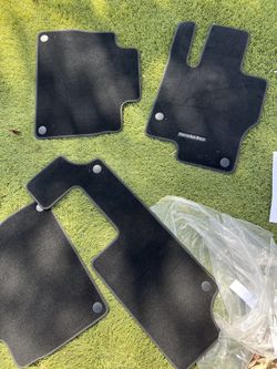 Floor Mats Mercedes