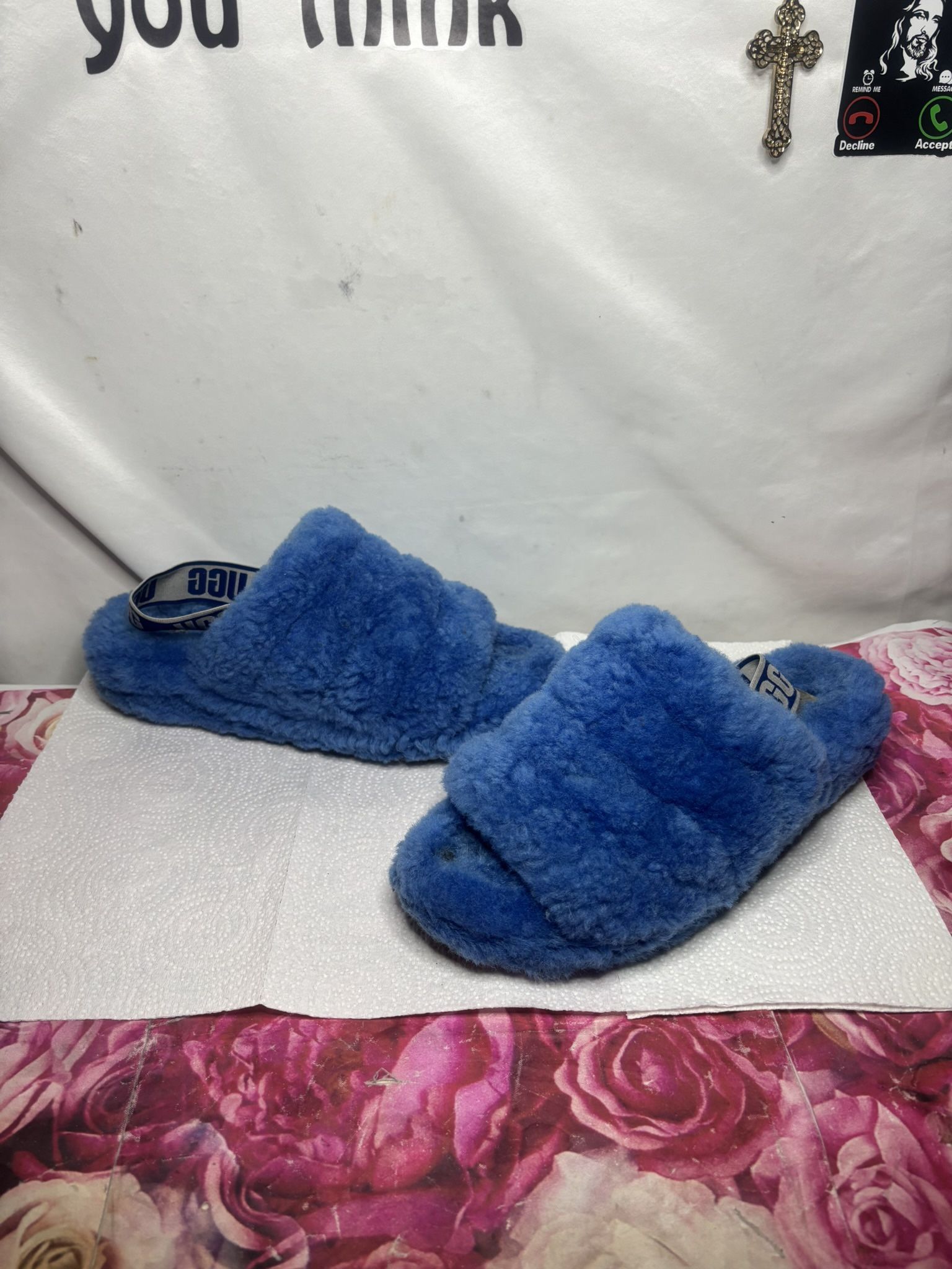 Women’s Ugg Sandals 