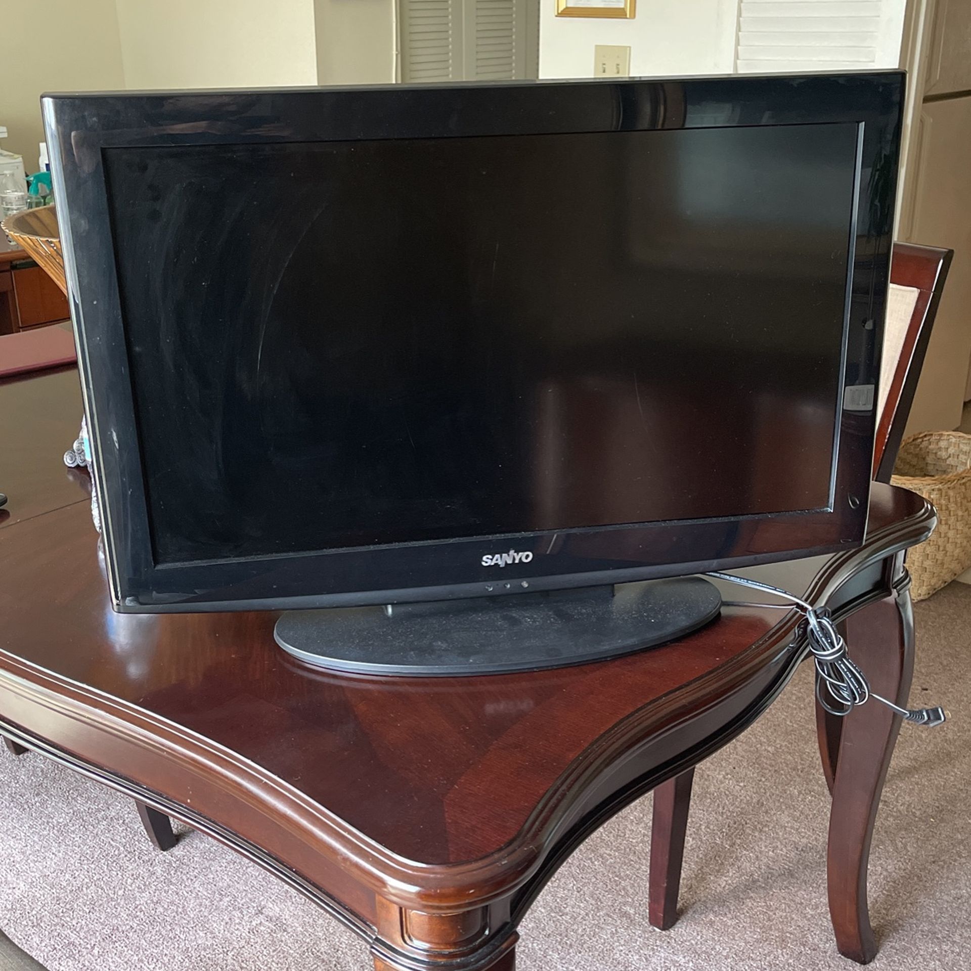 32” Sanyo For Sale