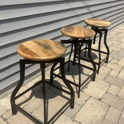 Bar Stools 