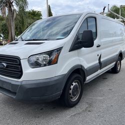2016 Ford Transit 250 Cargo