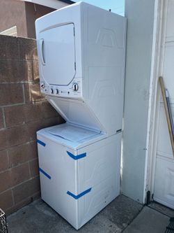 Free stackable washer and dryer