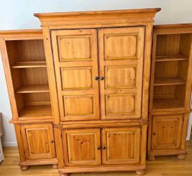 Display / TV Media Cabinet with Lighting