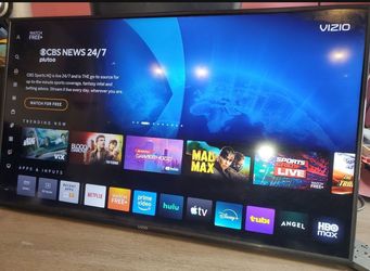 43" Vizio chromcast smart tv streaming apps 4k basically new great quality pic no scratch come with remote. No legs it was mounted