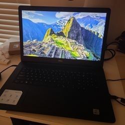 NOTEBOOK Dell Inspiron  Laptop 17" Intel CORE  8gb Ram 1tb Hd Windows 11 AND CHARGER WORKING FINE