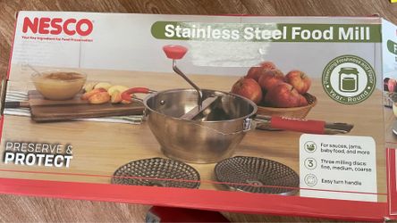 NESCO Stainless Steel Food Mill (Model SSFM-1QT)