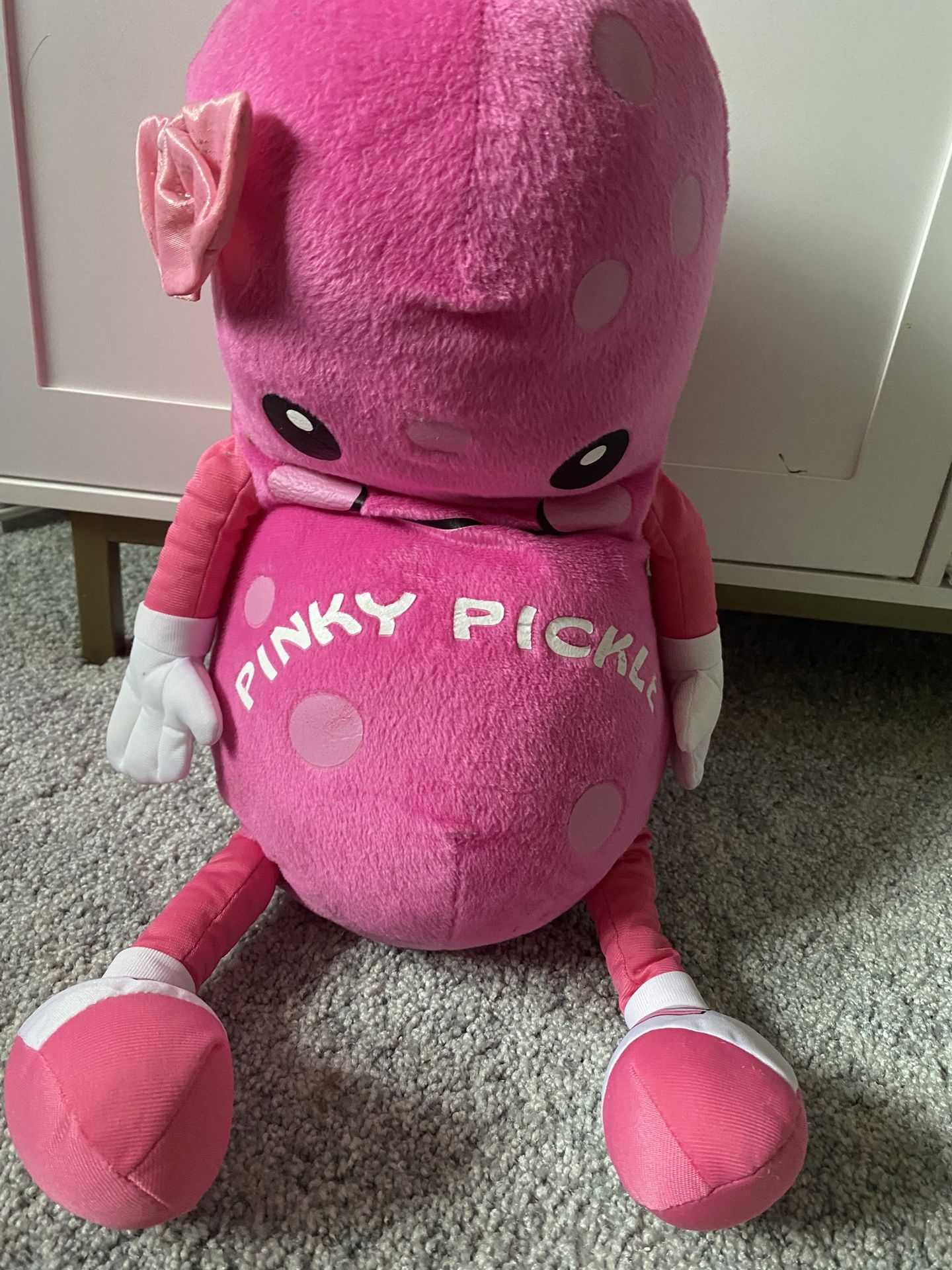 Pinky pickle
