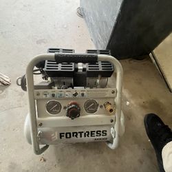 Fortress Air Compressor 