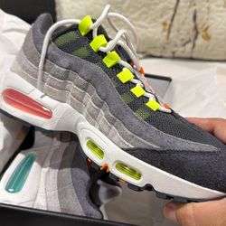 Air Max 95 9.5 greedy multi color what the