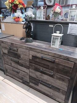 Dressers / Cajoneras