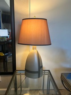 Modern beige and brown geometric design table lamp