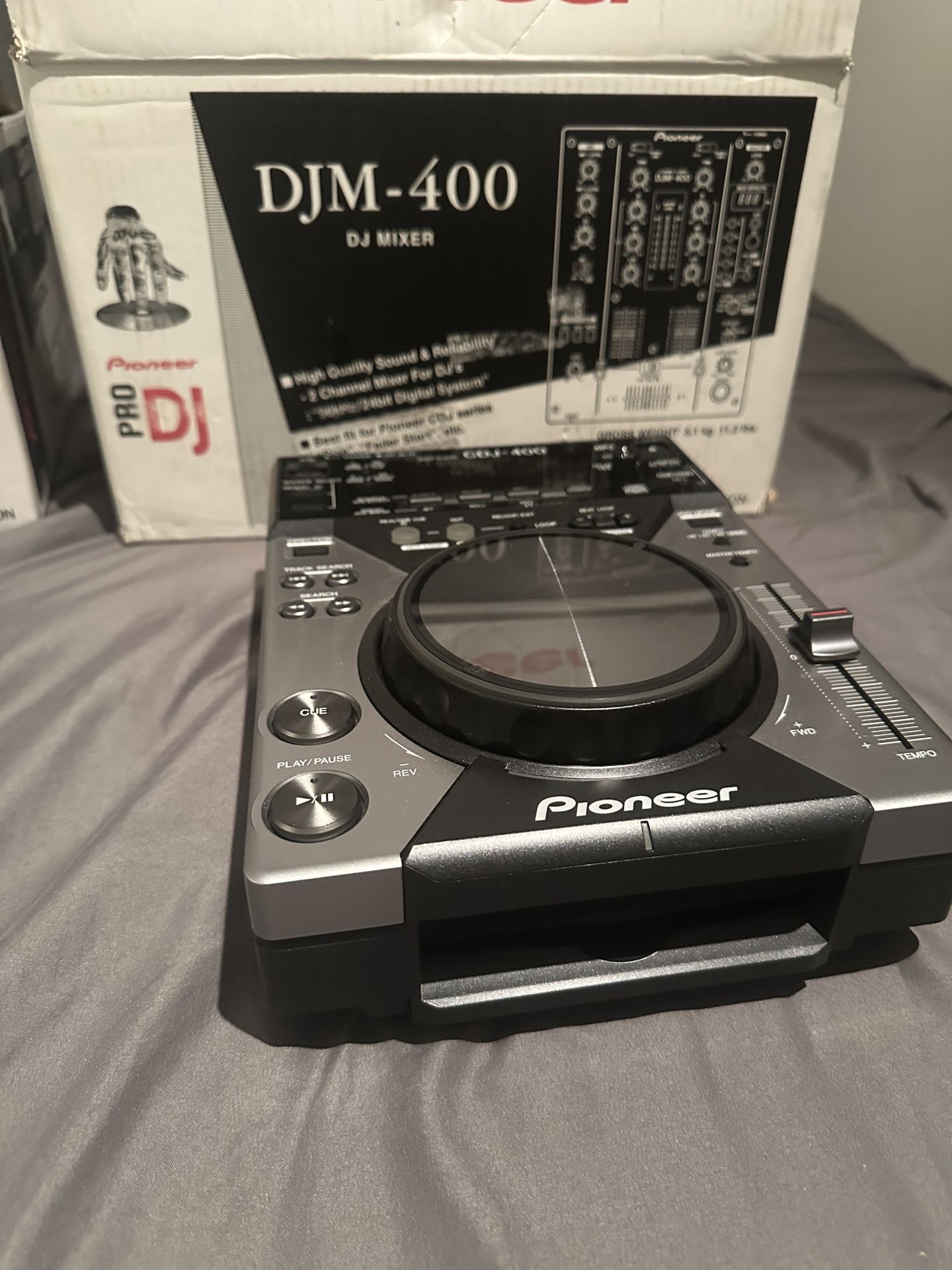 Pioneer DJM-400 And Pioneer CDJ 400 For Sale Each $250. New Open Box