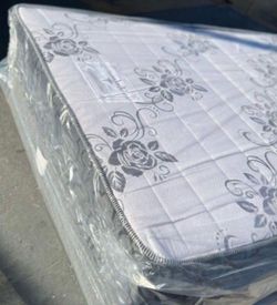 Deluxe brand full size set