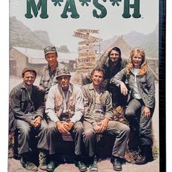 M*A*S*H Season 1 Collector's Edition 3-Disc DVD Box set