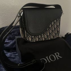 DIOR BAG  