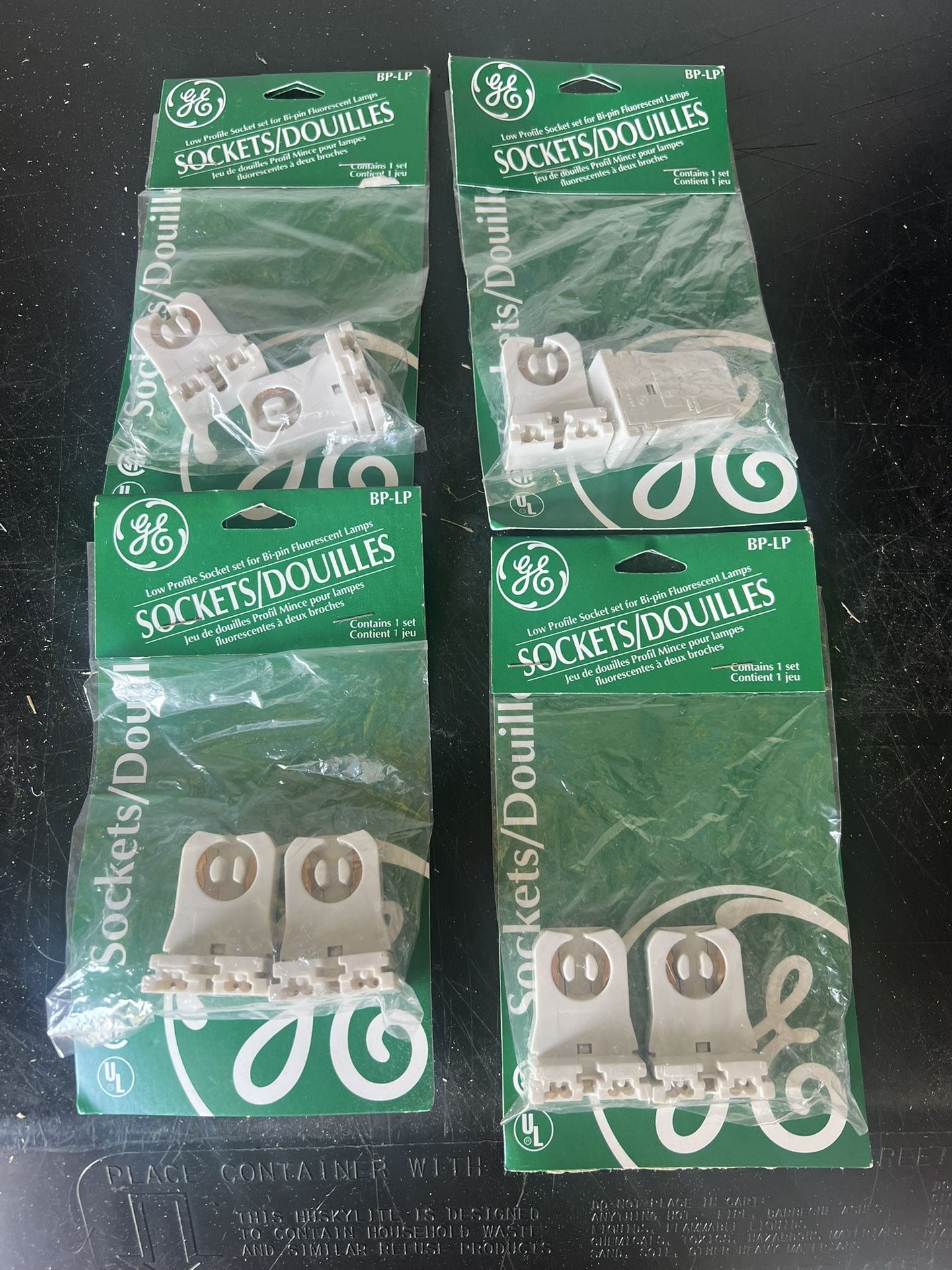 4 2paks of GE Sockets for Bi-pin Fluorescent Lamps