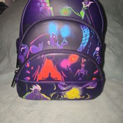 Loungefly Disney Villains Triple Pocket Glow in the Dark Womens Double Strap Shoulder Bag Purse