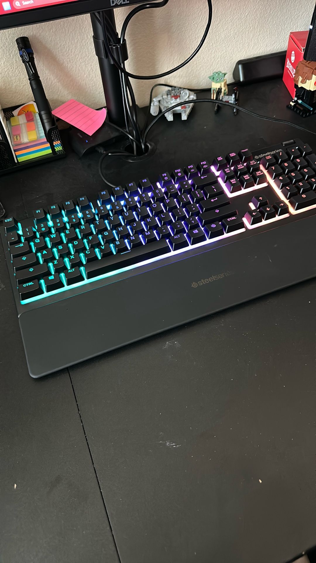 Steel Series Apex 3 WIRED Full Size Keyboard