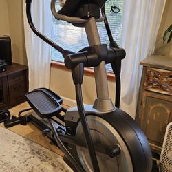 Free Nordictrack Elliptical E7.0 Z