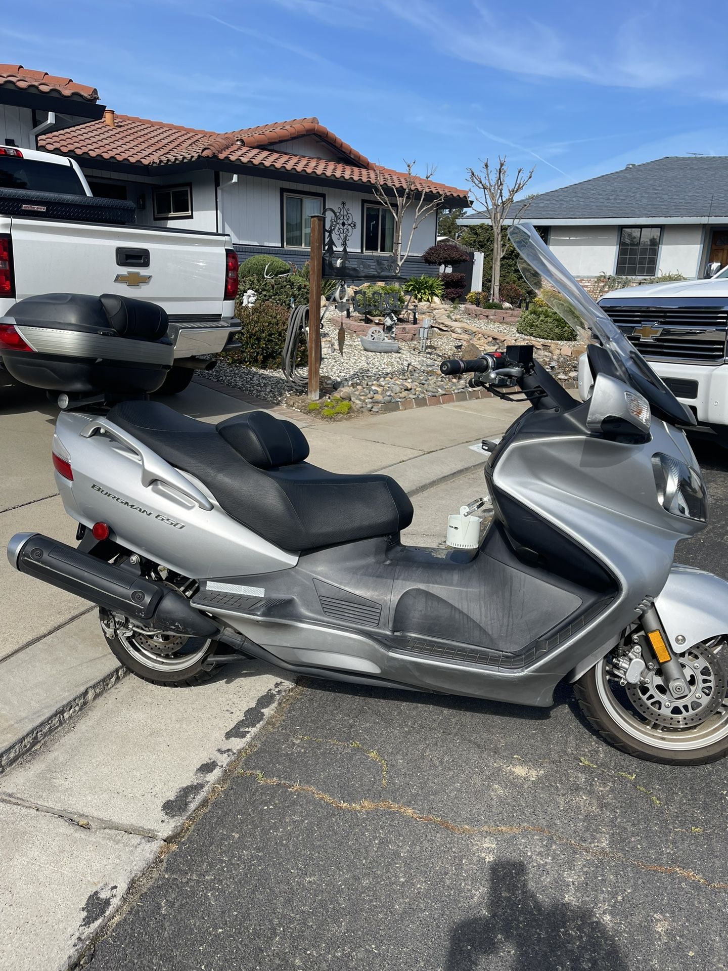 suzuki 125 road bike