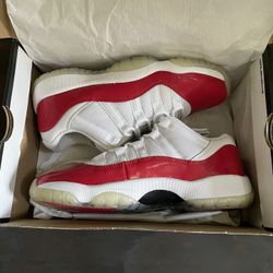 Air Jordan 11 Retro Low