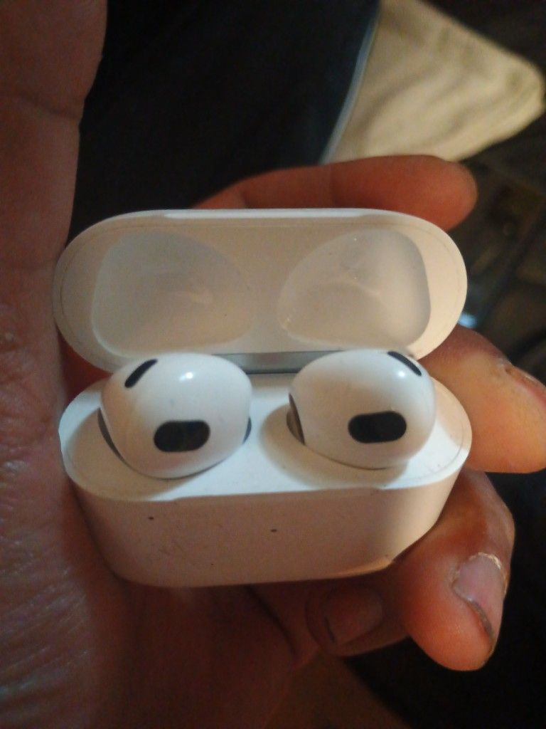 Air Pod 3rd Gen A2566 120$ 