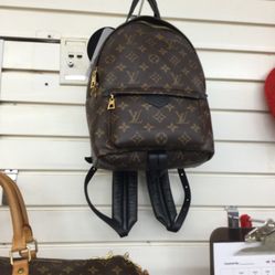 Smell Backpack 