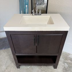 Bathroom Vanity With Sink, Top, Mirror And Faucet 