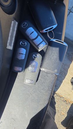 Car key fobs/llaves con control para carros/