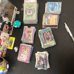 Cards Perfect For A Whatnot Dealer 