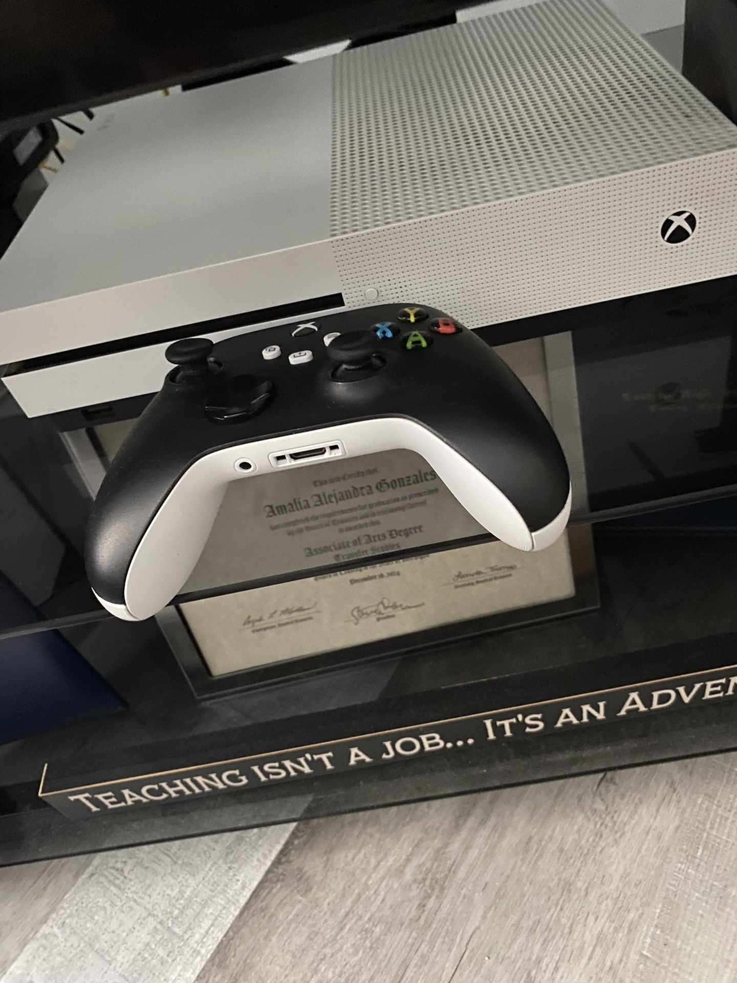 Xbox One S