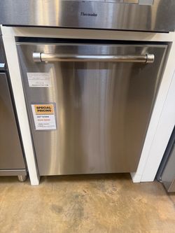 Bertazzoni Stainless Steel Built-In Dishwasher