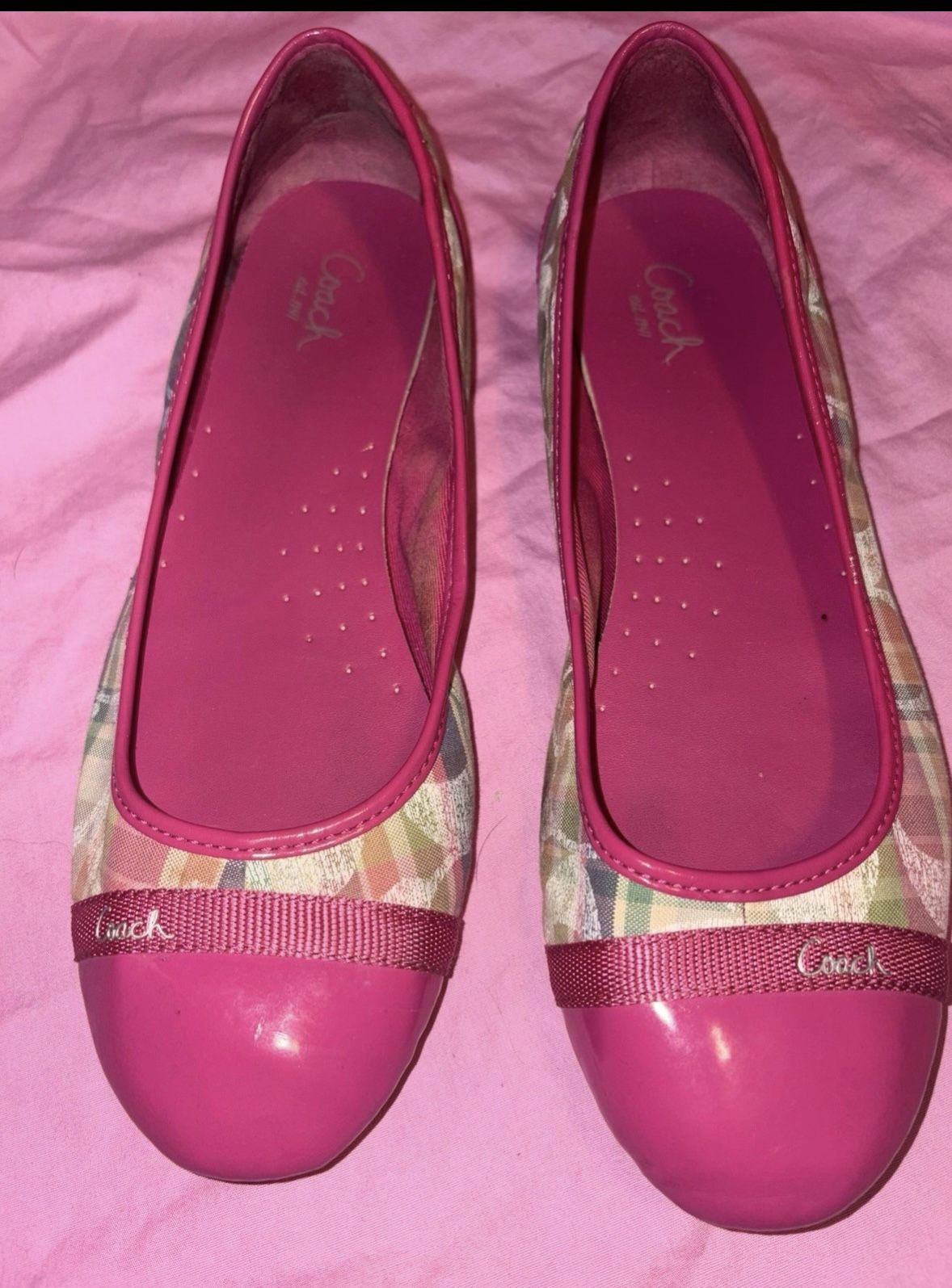 Coach pink patent leather flats size 9