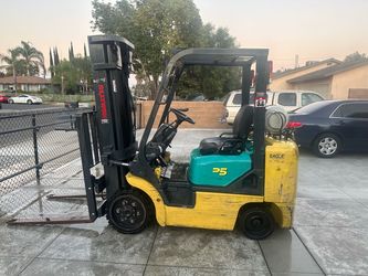 Komatsu lift 5000